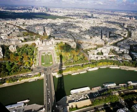 Shadow of Eiffel Tower Stockfoto's