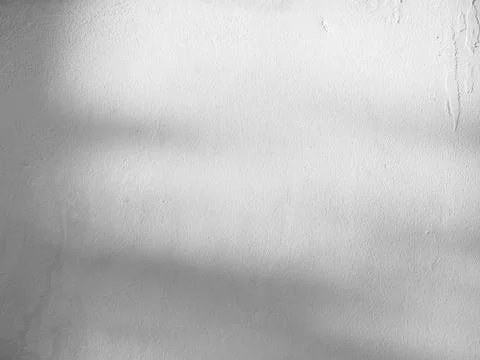 Shadow light summer background sunight overlay nature on room cement wall Foto stock
