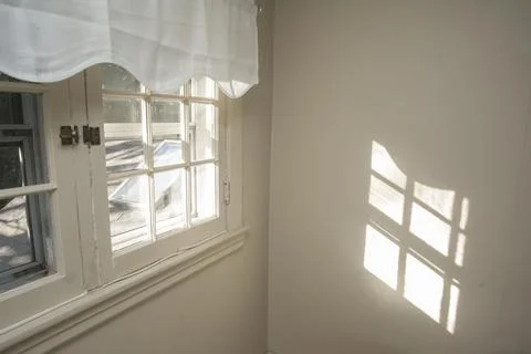 A shadow on the wall. Fotos de archivo