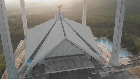 Shah Faisal Mosque is one of the largest Mosques in the World Video stock 116392750