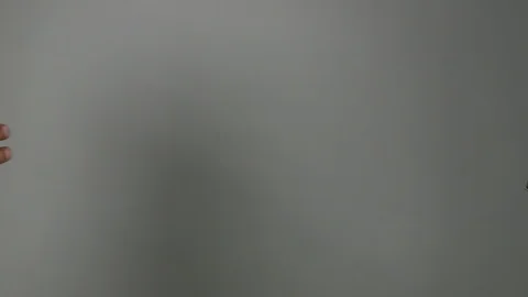 Shake hands with a robot. Vídeo Stock 91675682