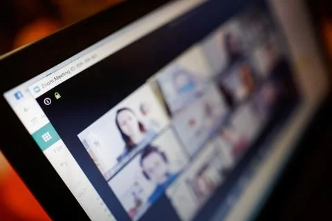 Shallow depth of field image (selective focus) with the Zoom video conference Foto stock