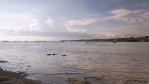 Shallow river between Nusa islands Stock Footage 108794978