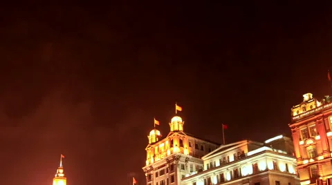 Shanghai The Bund night with Crowd 2 time lapse 24 tilt Stock Footage 40428772