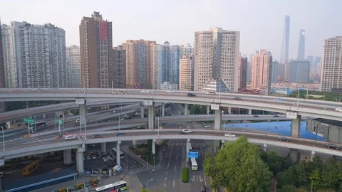 SHANGHAI, CHINA - MAY 5, 2017: Aerial view of Nanpu bridge highway junction Stock-Footage 86819423
