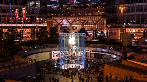 Shanghai's flagship Apple store during Iphone released day time lapse 스톡 동영상 119020656