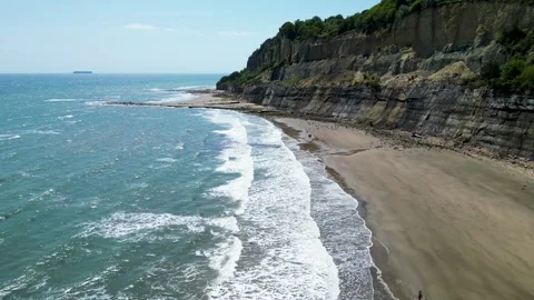 Shanklin Beach, Isle of Wight, UK 2023 - Flying high along the beach Stock Footage 243132993