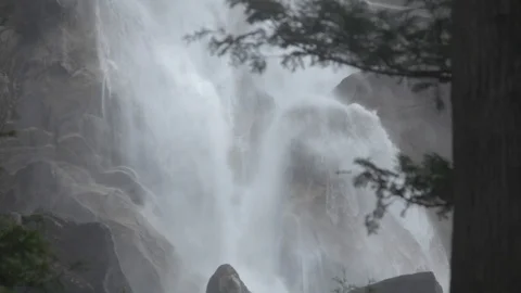 Shannon Falls Close Up - Squamish BC HD Stock-Footage 91367528