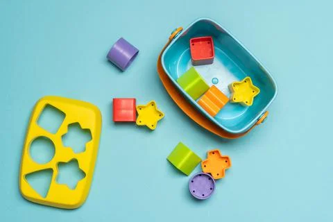 Shape sorter box for toddlers Foto stock