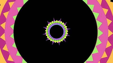 Shapes that rotate and increase in size, cover the background and disappear. Stock Footage 117157326