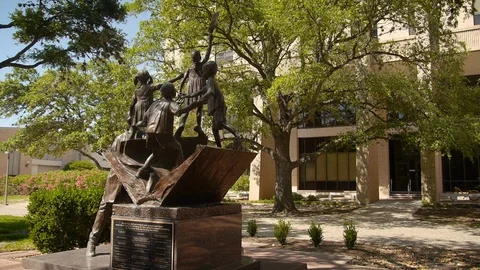 Shaping The Future statue - Texas A&amp;M University, College Station, TX Stock Footage 99973933