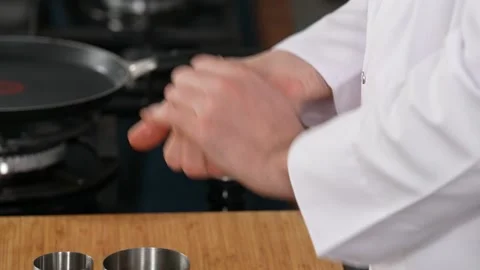 Shaping the patty Stock Footage 183519766