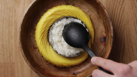 Shaping Sticky Rice With Silicone Spoon On Plate Top View Видео 335407961