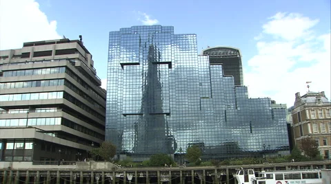 The Shard Reflected in Another Building 스톡 동영상 43456159