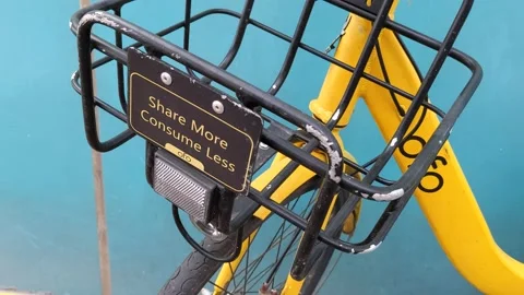 A sharing bike 스톡 동영상 144384050