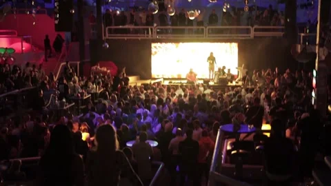 Sharm El Sheikh, Egypt: Bus Stop Club previously Pacha - 05.12.2022: A crowd of Video stock 305833929