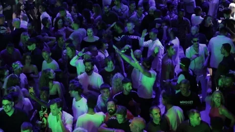 Sharm El Sheikh, Egypt: Bus Stop Club previously Pacha - 05.12.2022: Crowd of Stock-Footage 305834083
