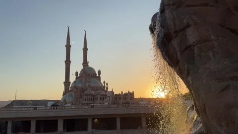 Sharm el sheikh, Egypt -MARCH 10, 2026: Al sahaba mosque at sunset with Stock-Footage 331339797