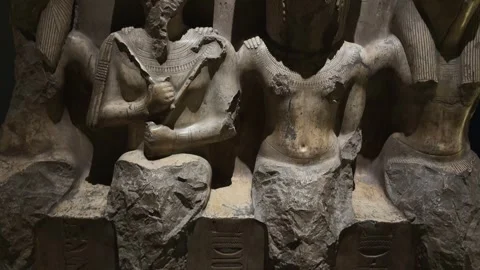 Sharm el-Sheikh, Egypt - October 9, 2025: Ancient Egyptian Statues with Vídeos de archivo 341911487