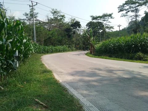 Sharp bends in the Kendal Highlands, Central Java Stock Photos