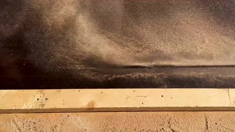 Sharp blade of wood saw cutting the plant of wood Vídeos de archivo 226709832