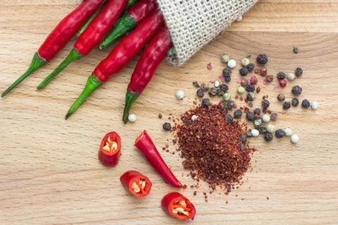 Sharp Chile pepper on a wood background Stock-Fotos
