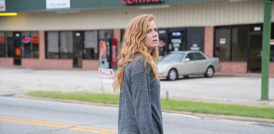  SHARP OBJECTS (2018) SHARP OBJECTS (2018) AMY ADAMS EDITORIAL USE ONLY Co... Stockfoto's