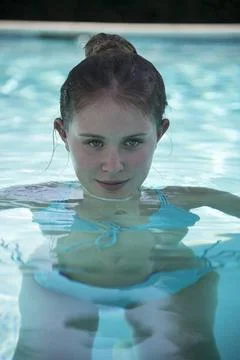  SHARP OBJECTS (mini, 2018) SHARP OBJECTS (mini, 2018) ELIZA SCANLEN EDITO... 库存照片