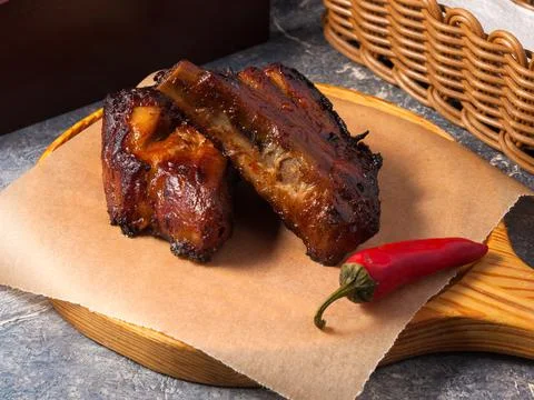 Sharp pork ribs. Concept: snack to beer Foto stock