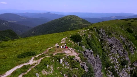 Sharp rocks with large stony boulders on the summer slope of Mount Spitz Video stock 159436153
