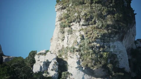 Sharp sandstone cliffs of Morro Itacolomi 库存影片 140452690