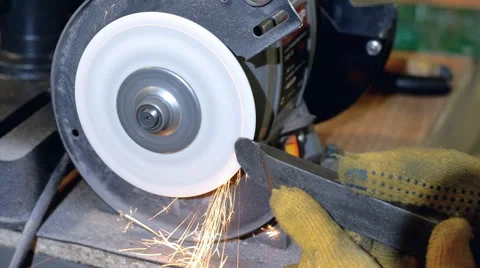Sharpening cutter on electric emery Vídeos de archivo 50345231