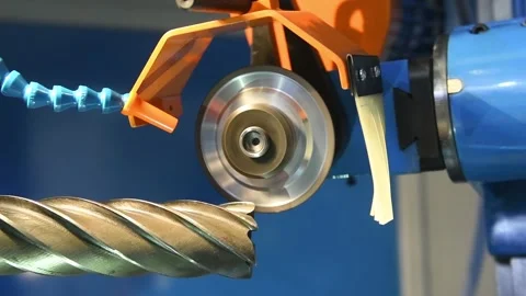 Sharpening rapid steel mill on automatic CNC grinding machine Stock Footage 90158044