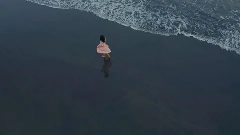 She loves the Evening Rush Playing with Her Feet Video stock 106928005