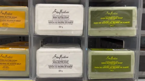 SheaMoisture soap  Stock-Footage 231149792