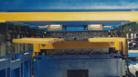 Sheet metal bending machine in the production plant Video stock 120983081