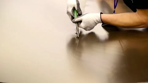 Sheet metal cut with hand scissors Stock Footage 115038318