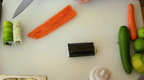 Shef Sliceing fish for sushi Stock Footage