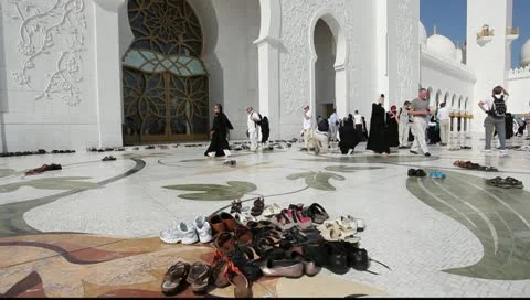 Sheikh Zayed Grand Mosque in Abu Dhabi, UAE Stock Footage 10722067
