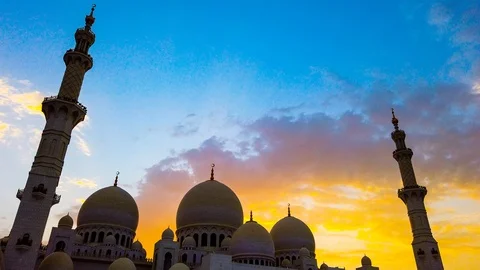 The Sheikh Zayed Grand Mosque (Abu Dhabi).Timelapse Stock Footage 105750962
