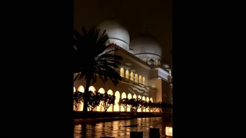 Sheikh Zayed Grand Mosque in Abu Dhabi Stock Footage 122600433