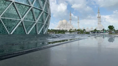 Sheikh Zayed Grand Mosque at Abu Dhabi 20/1/2020 Stock Footage 123216873