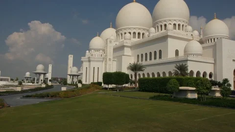 Sheikh Zayed Grand Mosque , Abu Dhabi, United Arab Emirates Stock Footage 128937796