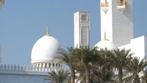 Sheikh Zayed Grand Mosque , Abu Dhabi, United Arab Emirates Stock Footage 128940375