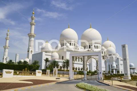 Sheikh Zayed Grand Mosque, Abu Dhabi, United Arab Emirates, Middle East Stock Photos