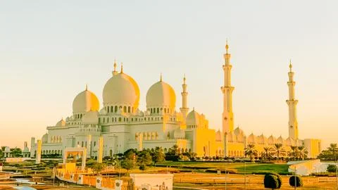 Sheikh Zayed Grand Mosque in Abu Dhabi Stock Photos