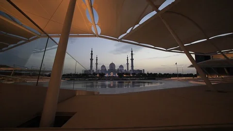Sheikh Zayed Grand Mosque after the sunset. View from Martyr's memorial. Stock Footage 89300767