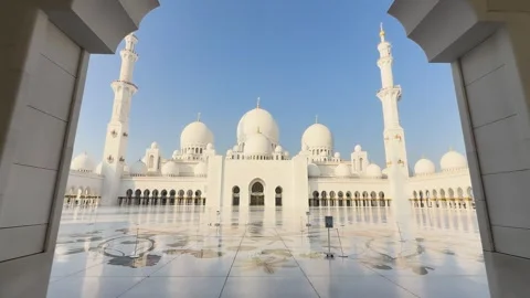 Sheikh Zayed Grand Mosque complex in Abu Dhabi, United Arab Emirates Stock Footage 330083125