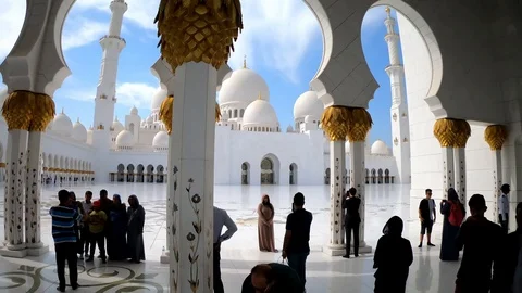 Sheikh Zayed Grand Mosque 動画素材 128650098