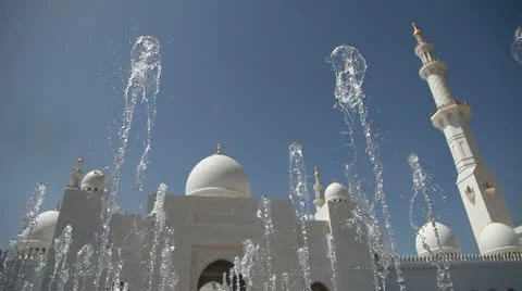 Sheikh Zayed Mosque in Abu Dhabi Stock Footage 11044851